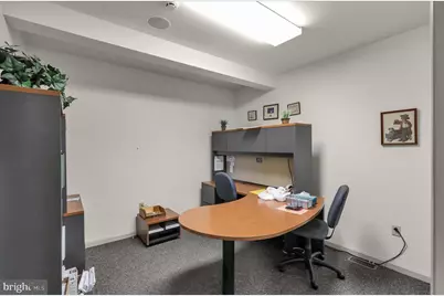 205 E Chestnut Street, Lancaster, PA 17602 - Photo 8