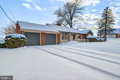 922 Penn Grant Road, Lancaster, PA 17602 - Photo 2