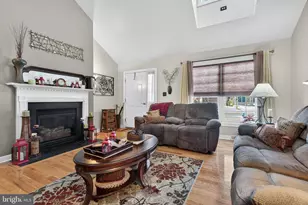 5123 Summerfield Dr, Mount Joy, PA 17552 - Photo 6