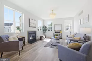 292 Kentshire Dr, Lancaster, PA 17603 - Photo 1