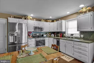 107 Farmington Way, Mount Joy, PA 17552 - Photo 8