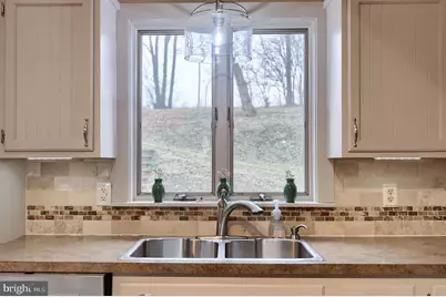 1521 W Penn Grant Road, Lancaster, PA 17603 - Photo 12