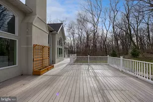 2492 Shaub Rd, Lancaster, PA 17601 - Photo 12