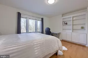 2492 Shaub Rd, Lancaster, PA 17601 - Photo 12