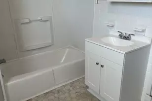 128 E New St, Lancaster, PA 17602 - Photo 8