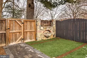 737 N Reservoir St, Lancaster, PA 17602 - Photo 10