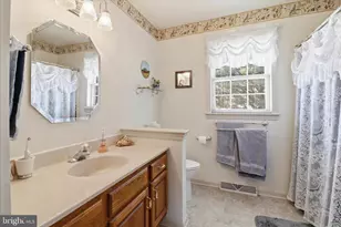 772 1/2 E Main St, Ephrata, PA 17522 - Photo 12