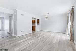 4074 Laurel Ln, Mount Joy, PA 17552 - Photo 8