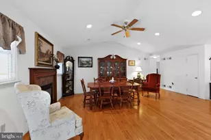 581 Rosehill Dr, Narvon, PA 17555 - Photo 18