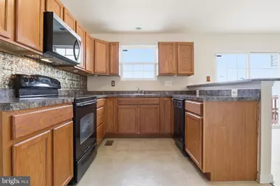 371 Dickens Drive, Lancaster, PA 17603 - Photo 10