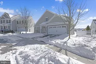 425 Joy Cir, Leola, PA 17540 - Photo 4