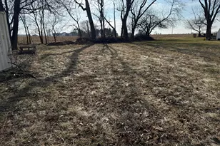 2318 Rockvale Rd, Lancaster, PA 17602 - Photo 2