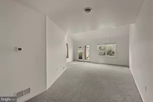 391 E Jackson St, New Holland, PA 17557 - Photo 12