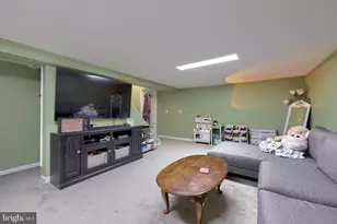 805 W Main St, New Holland, PA 17557 - Photo 36