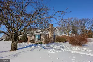 805 W Main St, New Holland, PA 17557 - Photo 42