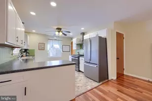 805 W Main St, New Holland, PA 17557 - Photo 22