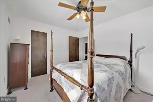 1827 Divot Ct, Lancaster, PA 17602 - Photo 16