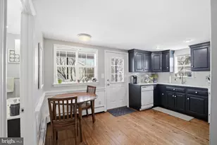 141 E Hummelstown St, Elizabethtown, PA 17022 - Photo 8