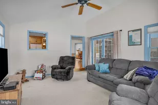 338 Locust Ln, Mount Joy, PA 17552 - Photo 16