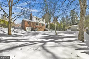 109 E Pine St, Ephrata, PA 17522 - Photo 24