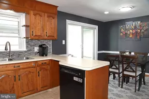 326 E Charlotte St, Millersville, PA 17551 - Photo 30