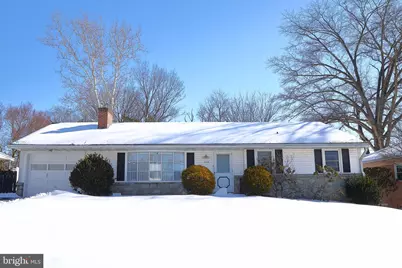 326 E Charlotte Street, Millersville, PA 17551 - Photo 1