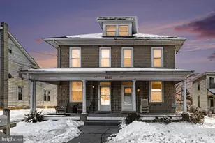 104 E Harrisburg Ave, Elizabethtown, PA 17022 - Photo 1