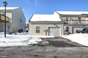 207 Norbury Cir, Willow Street, PA 17584 - Photo 6