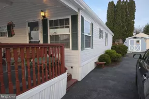 2 Log Ln, East Earl, PA 17519 - Photo 4