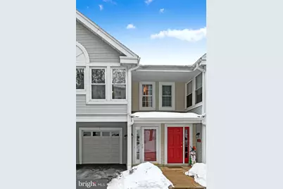 401 Country Place Drive, Lancaster, PA 17601 - Photo 2