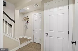 20 Pacific Blvd, Ephrata, PA 17522 - Photo 32