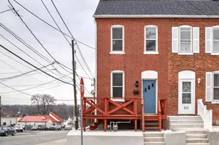 852 Blunston St, Columbia, PA 17512 - Photo 1