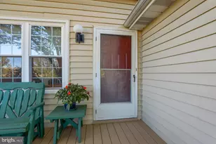 107 Treetops Dr, Lancaster, PA 17601 - Photo 6