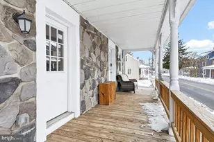 6111 Lemon St, East Petersburg, PA 17520 - Photo 2