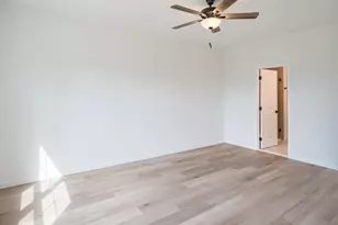 1247 Hershey Ln, Lancaster, PA 17601 - Photo 6