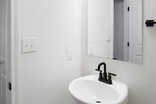 1229 Hershey Ln, Lancaster, PA 17601 - Photo 12