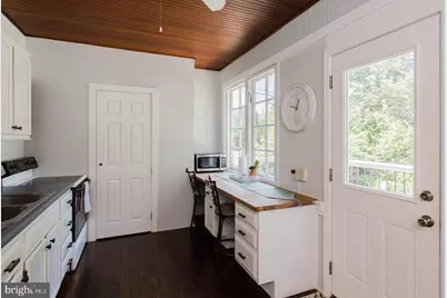 419 W Orange Street #4, Lancaster, PA 17603 - Photo 4