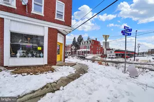 353 E New St, Lancaster, PA 17602 - Photo 8