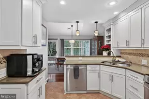 105 Deer Ford Dr, Lancaster, PA 17601 - Photo 8