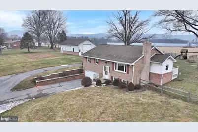 740 S Cocalico Road, Denver, PA 17517 - Photo 4
