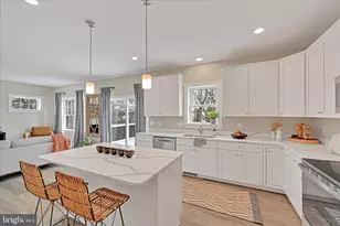 256 Pilgrim Dr, Lancaster, PA 17603 - Photo 12