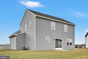 256 Pilgrim Dr, Lancaster, PA 17603 - Photo 8