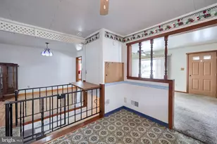 605 N Mt Joy St, Elizabethtown, PA 17022 - Photo 2