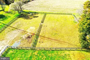 670 Marticville Rd, Pequea, PA 17565 - Photo 4