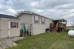 304 Pfautz Hill Rd, Stevens, PA 17578 - Photo 2