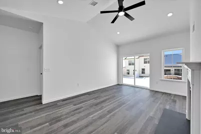 131 Hillard Field, Lancaster, PA 17603 - Photo 4