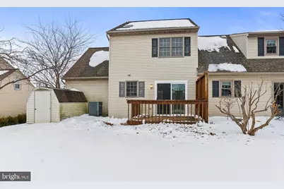 705 Fieldstone Lane, Elizabethtown, PA 17022 - Photo 2