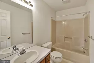 36 Cranfield Ct, Elizabethtown, PA 17022 - Photo 12