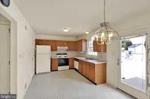 36 Cranfield Ct, Elizabethtown, PA 17022 - Photo 6