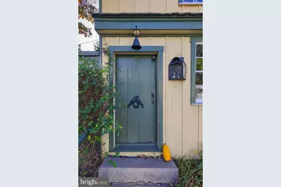 2 S Charlotte Street, Manheim, PA 17545 - Photo 10